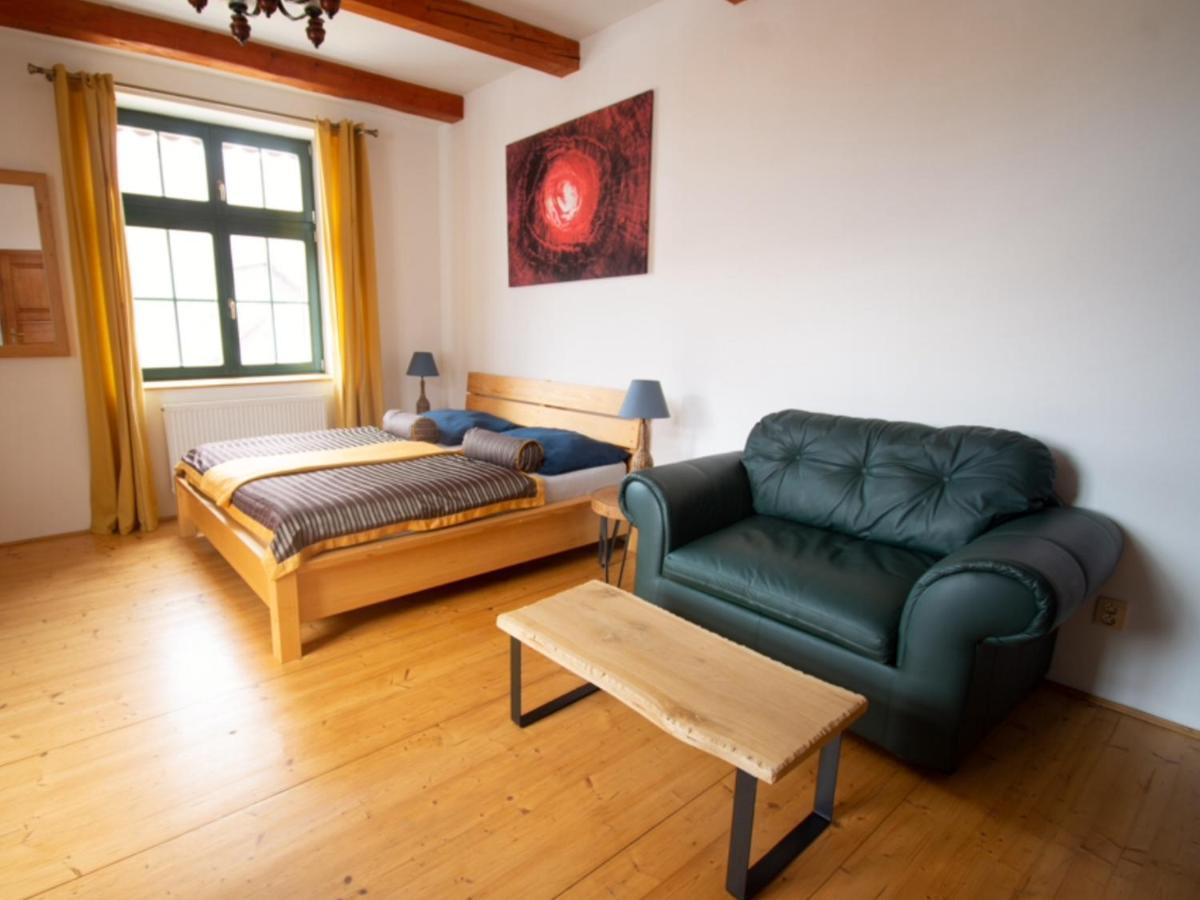 Apartment Sirius F In Center Of Cb Ceske Budejovice Eksteriør billede