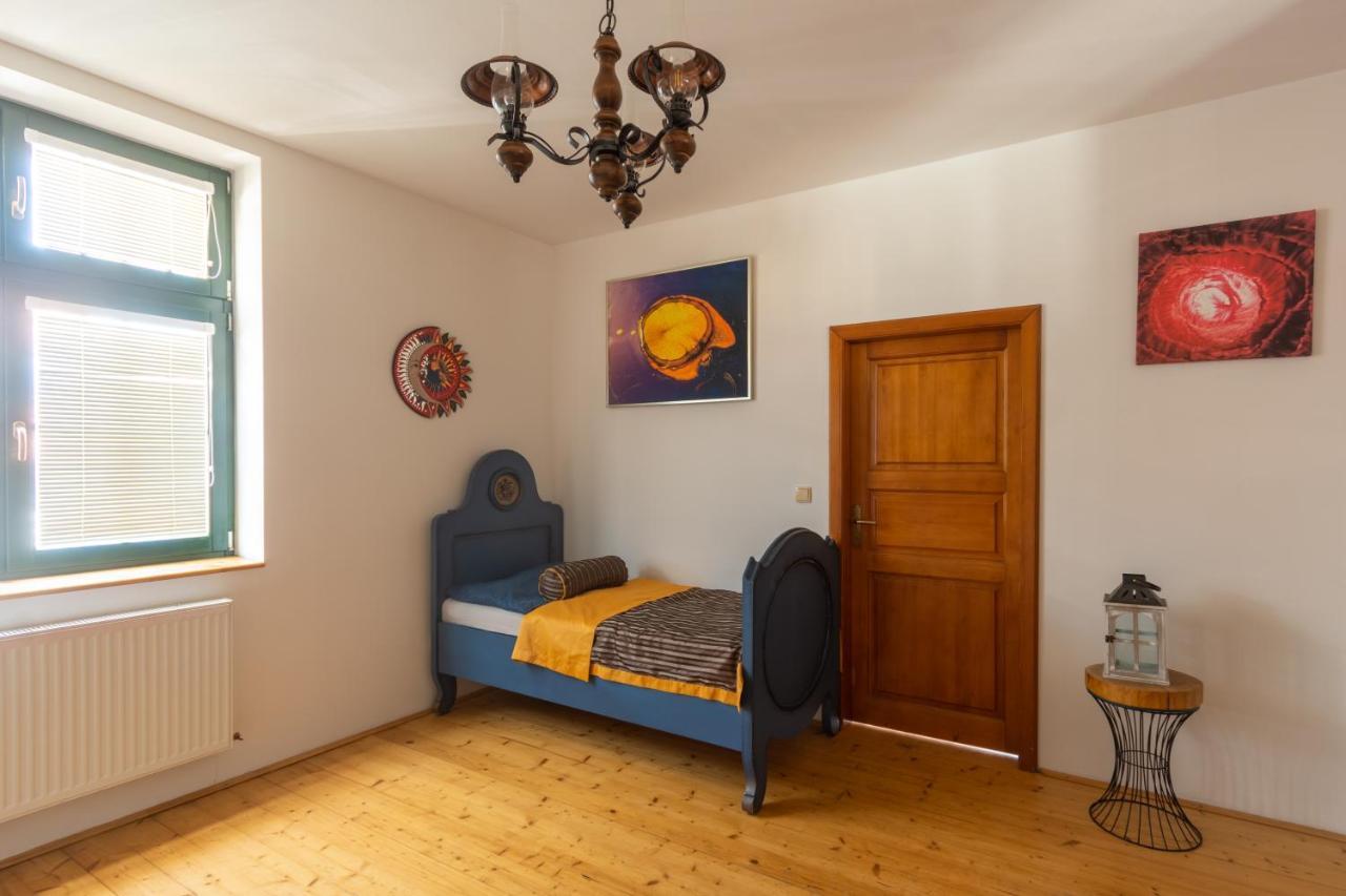 Apartment Sirius F In Center Of Cb Ceske Budejovice Eksteriør billede